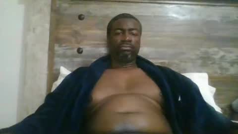 Snapshot of bluuthunder1914 chatting on February 2025 03:33:01 AM bluuthunder1914 online show from February 2025 03:33:01 AM