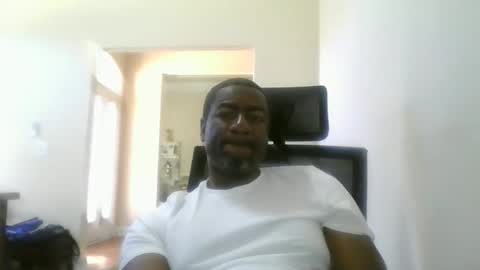 Snapshot of bluuthunder1914 chatting on February 2026 05:42:01 PM bluuthunder1914 online show from February 2026 05:42:01 PM