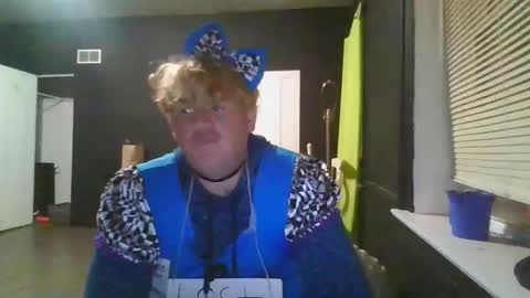 Snapshot of bmiddleton1717 chatting on November 2025 10:46:02 AM SirMopBucket online show from November 2025 10:46:02 AM