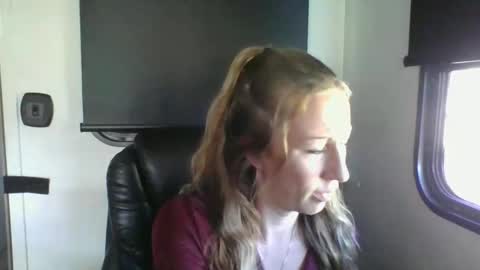 MamaMorgan online show from November 2025 05:15:02 PM
