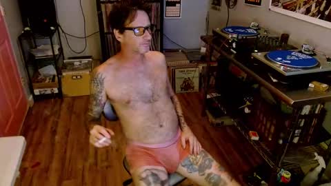 ZuperZexyZounds online show from September 2025 04:23:01 AM