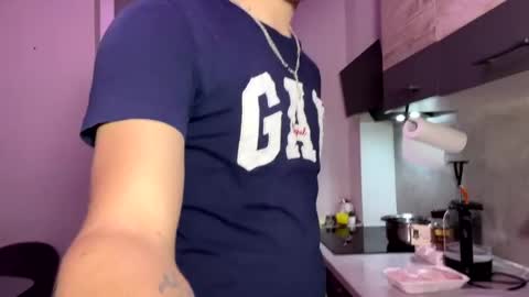 bob_bucks online show from March 2026 10:35:02 PM