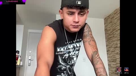 Snapshot of bob_pettersonn chatting on July 2026 02:00:01 PM Bob INDEPENDENT MODEL online show from July 2026 02:00:01 PM