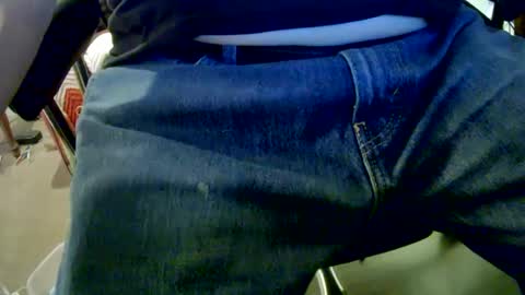 Snapshot of bobbie420_ chatting on December 2024 02:56:02 AM bobbie420_ online show from December 2024 02:56:02 AM