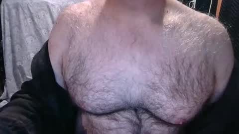 BobbyHill27b online show from December 2025 02:15:01 PM