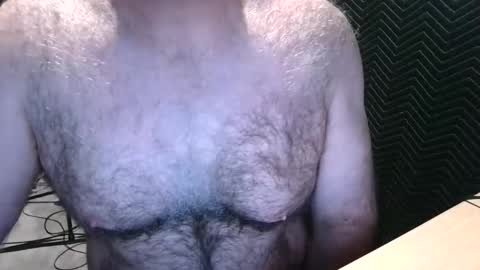 Snapshot of bobbyhill27b chatting on March 2026 10:05:02 PM BobbyHill27b online show from March 2026 10:05:02 PM