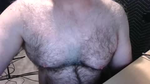 Snapshot of bobbyhill27b chatting on March 2026 05:52:02 PM BobbyHill27b online show from March 2026 05:52:02 PM