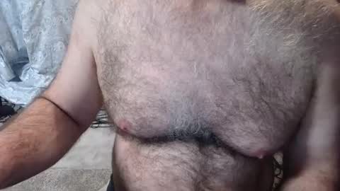 Snapshot of bobbyhill27b chatting on March 2026 02:28:02 AM BobbyHill27b online show from March 2026 02:28:02 AM