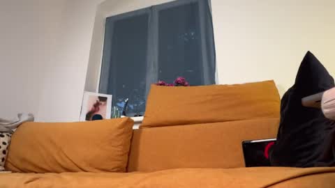 Snapshot of bocalindaart chatting on May 2026 06:35:01 PM Boca Linda online show from May 2026 06:35:01 PM
