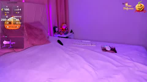 DANIELA online show from October 2025 11:35:02 PM