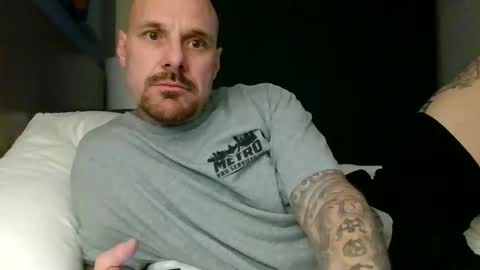 Bodyart85 19 online show from December 2025 01:24:02 AM