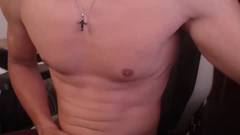 Snapshot of bodyking69 chatting on May 2026 07:37:02 AM bodyking69 online show from May 2026 07:37:02 AM