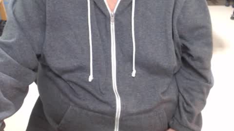 Snapshot of bogbopper50 chatting on December 2025 11:31:02 PM BigBopper50 online show from December 2025 11:31:02 PM