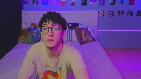 ALEXPVT IS OPEN online show from February 2025 07:05:01 AM