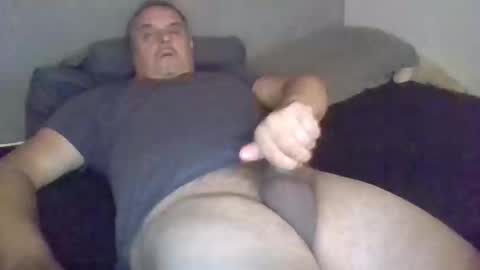 Snapshot of boidady chatting on October 2025 07:28:01 AM emilio online show from October 2025 07:28:01 AM