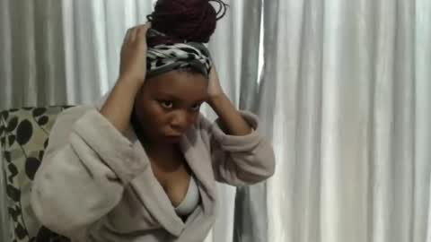 boitylips online show from May 2026 02:33:01 PM