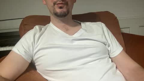 edilsonrd online show from February 2025 04:33:02 AM