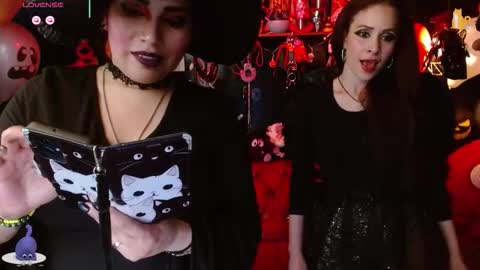 Paris online show from October 2025 05:44:02 PM