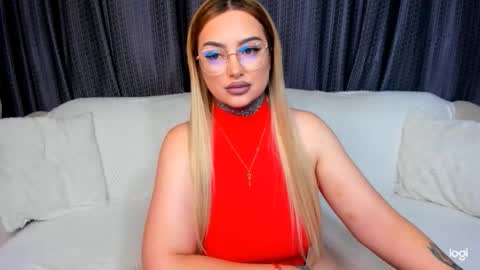 Amy online show from November 2025 05:24:01 PM