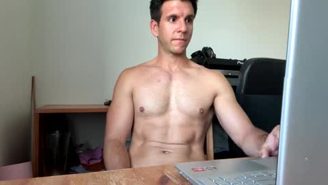 Snapshot of bondi333 chatting on December 2024 07:31:01 AM Bondi online show from December 2024 07:31:01 AM