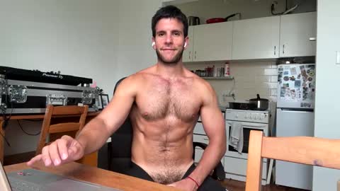 Snapshot of bondi333 chatting on January 2025 04:16:02 AM Bondi online show from January 2025 04:16:02 AM