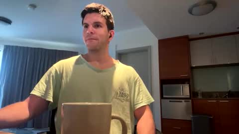 Snapshot of bondi333 chatting on November 2025 09:47:01 PM Bondi online show from November 2025 09:47:01 PM