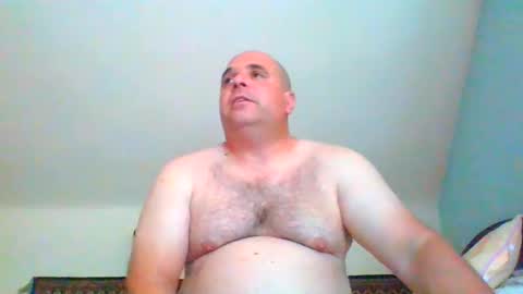 Snapshot of bondsuckslut chatting on June 2026 04:02:02 PM borntosuck online show from June 2026 04:02:02 PM