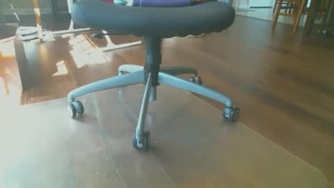 Snapshot of bone2play chatting on October 2025 02:29:01 PM FRECKLES online show from October 2025 02:29:01 PM