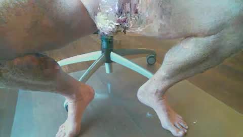 Snapshot of bone2play chatting on October 2025 12:27:02 PM FRECKLES online show from October 2025 12:27:02 PM