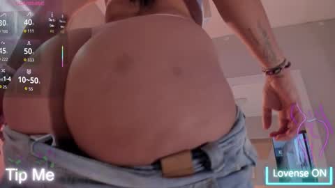 Bonie Smith online show from November 2025 10:53:02 PM