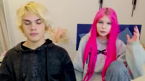 Jessy  Mark online show from October 2025 05:21:02 PM