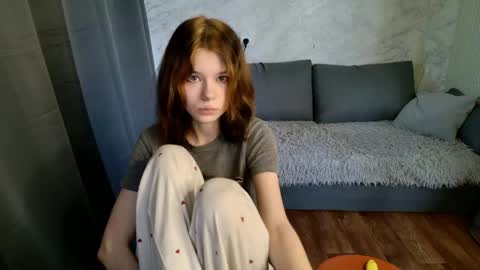 Snapshot of bonnie_and_c1yde chatting on May 2026 05:14:02 AM Jessy Mark online show from May 2026 05:14:02 AM