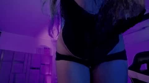 Bonnie Anderson  online show from April 2026 11:32:01 PM