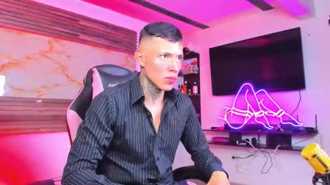 becky online show from November 2025 02:34:01 AM