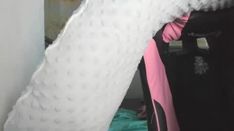 becky online show from November 2025 07:01:02 PM