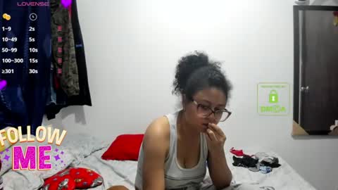 Snapshot of bonnie_lam_ chatting on June 2026 02:47:02 AM bonnie lam hello welcome to my room I hope you have fun and you can reach your maximum pleasure here with me online show from June 2026 02:47:02 AM