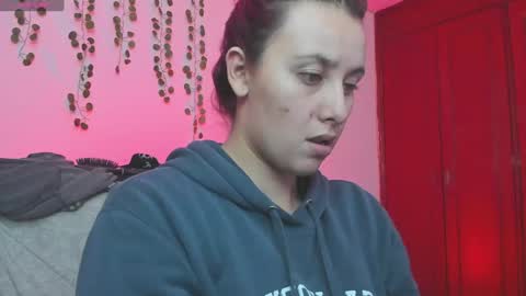 Bonnie Help me reach 500 likes online show from December 2024 12:34:02 AM