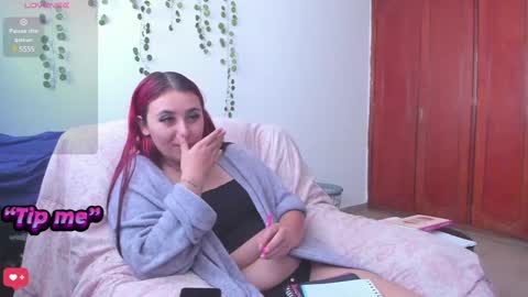 Bonnie Help me reach 500 likes online show from January 2025 02:51:02 PM