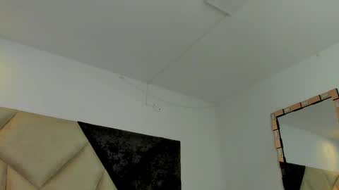 Snapshot of bonniecute_ chatting on February 2026 12:07:01 AM online show from February 2026 12:07:01 AM