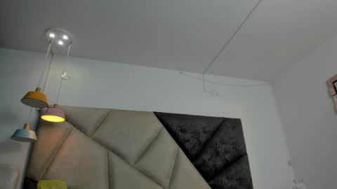   online show from April 2026 12:10:01 AM