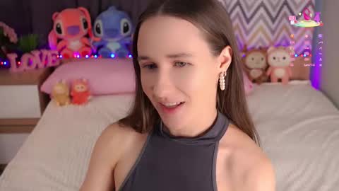 Emma online show from September 2025 01:17:01 AM