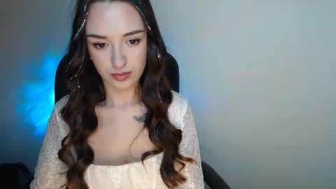 Bonnie online show from April 2026 08:01:01 AM