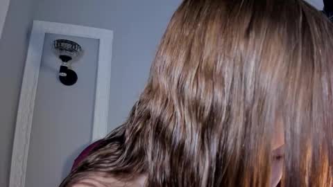 Bonnie online show from September 2025 02:52:01 PM