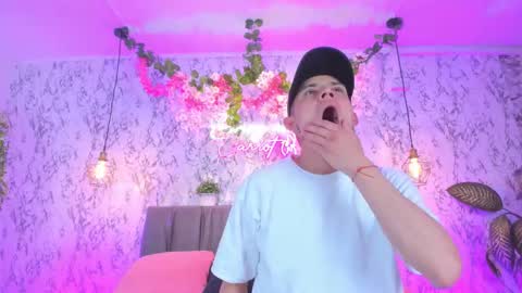 Snapshot of bonny_and_carrot chatting on February 2026 07:07:01 PM bonny_and_carrot online show from February 2026 07:07:01 PM