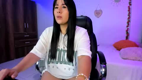 Snapshot of bonny_greylm chatting on January 2026 02:58:02 AM sofia online show from January 2026 02:58:02 AM