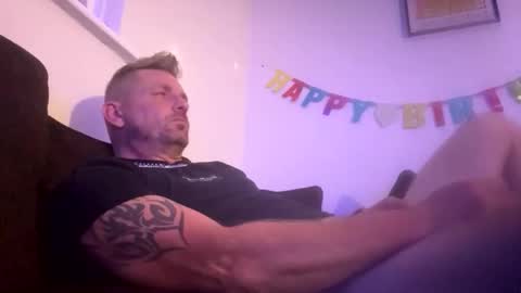 Snapshot of boomfxx1985 chatting on September 2025 10:26:01 PM boomfxx1985 online show from September 2025 10:26:01 PM