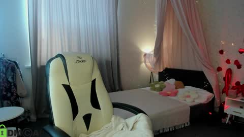 Snapshot of booozekirs_ chatting on May 2026 03:02:02 AM Milena online show from May 2026 03:02:02 AM