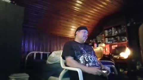 Booshwa online show from February 2025 06:45:01 PM