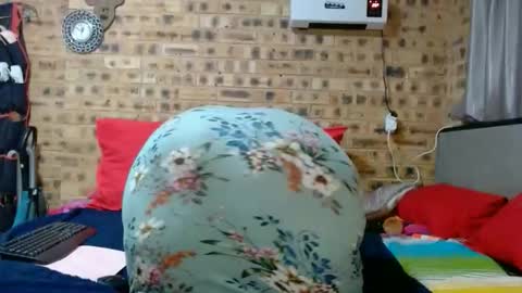 bootytwerkxxx online show from April 2026 12:08:01 AM