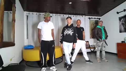 Snapshot of boranget chatting on February 2026 12:15:01 PM boranget online show from February 2026 12:15:01 PM